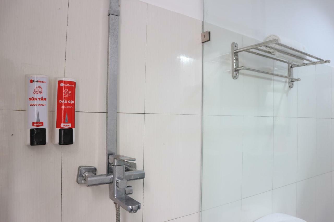 Reddoorz Near Gia Dinh International Hospital Hotel Хошимин Екстериор снимка