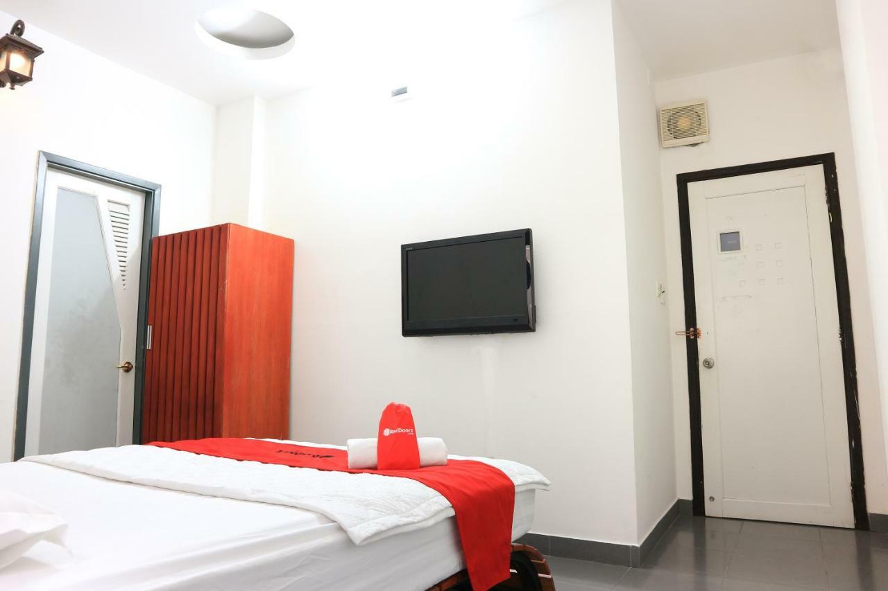 Reddoorz Near Gia Dinh International Hospital Hotel Хошимин Екстериор снимка