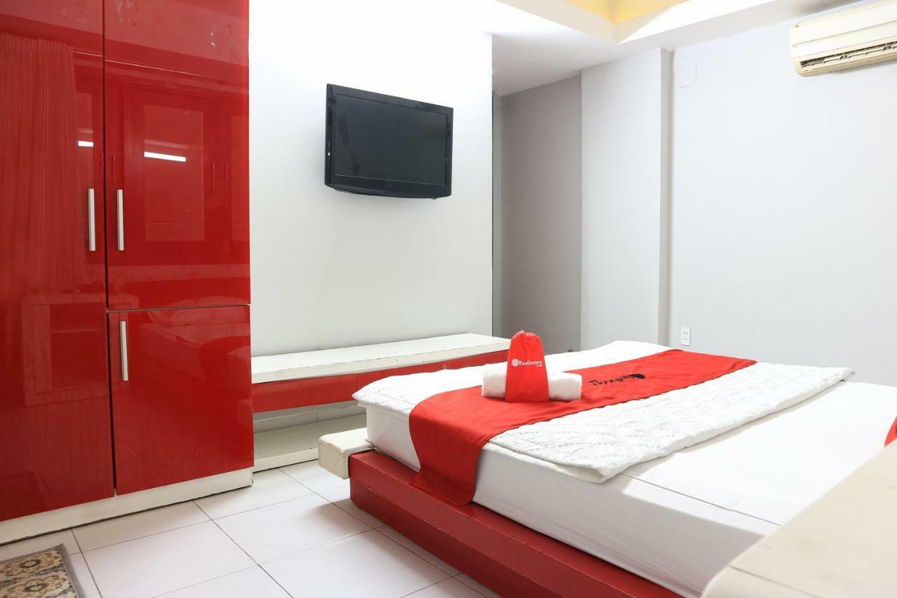Reddoorz Near Gia Dinh International Hospital Hotel Хошимин Екстериор снимка