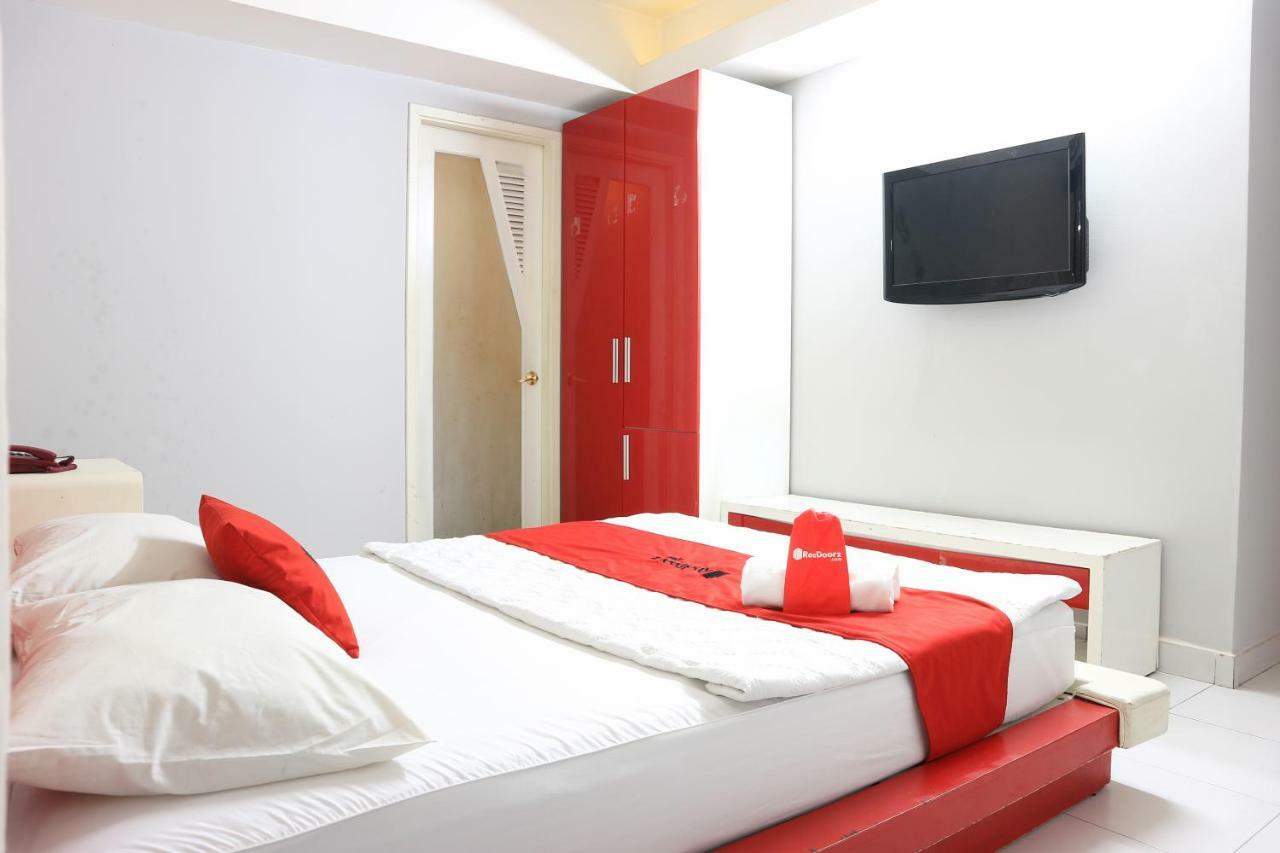 Reddoorz Near Gia Dinh International Hospital Hotel Хошимин Екстериор снимка